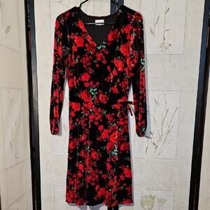 Place Black and Red Long Sleeve Sheath Dress
